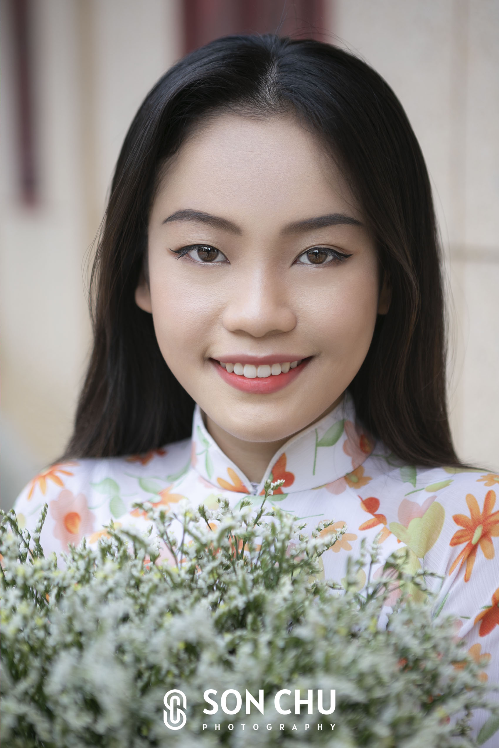 retouch ảnh chân dung áo dài after